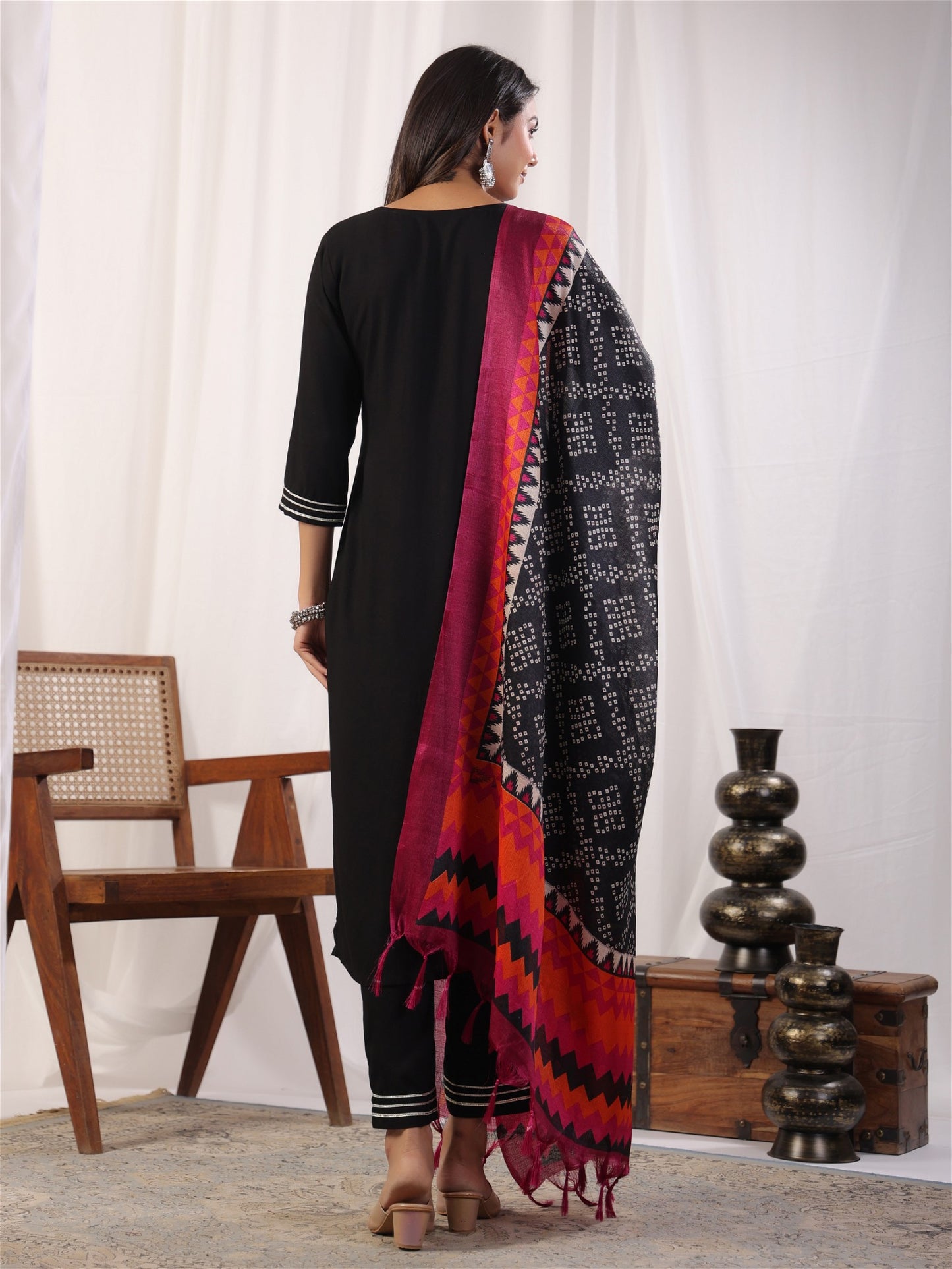 Black Embordered Rayon Kurta Set With Dupatta And Bottom