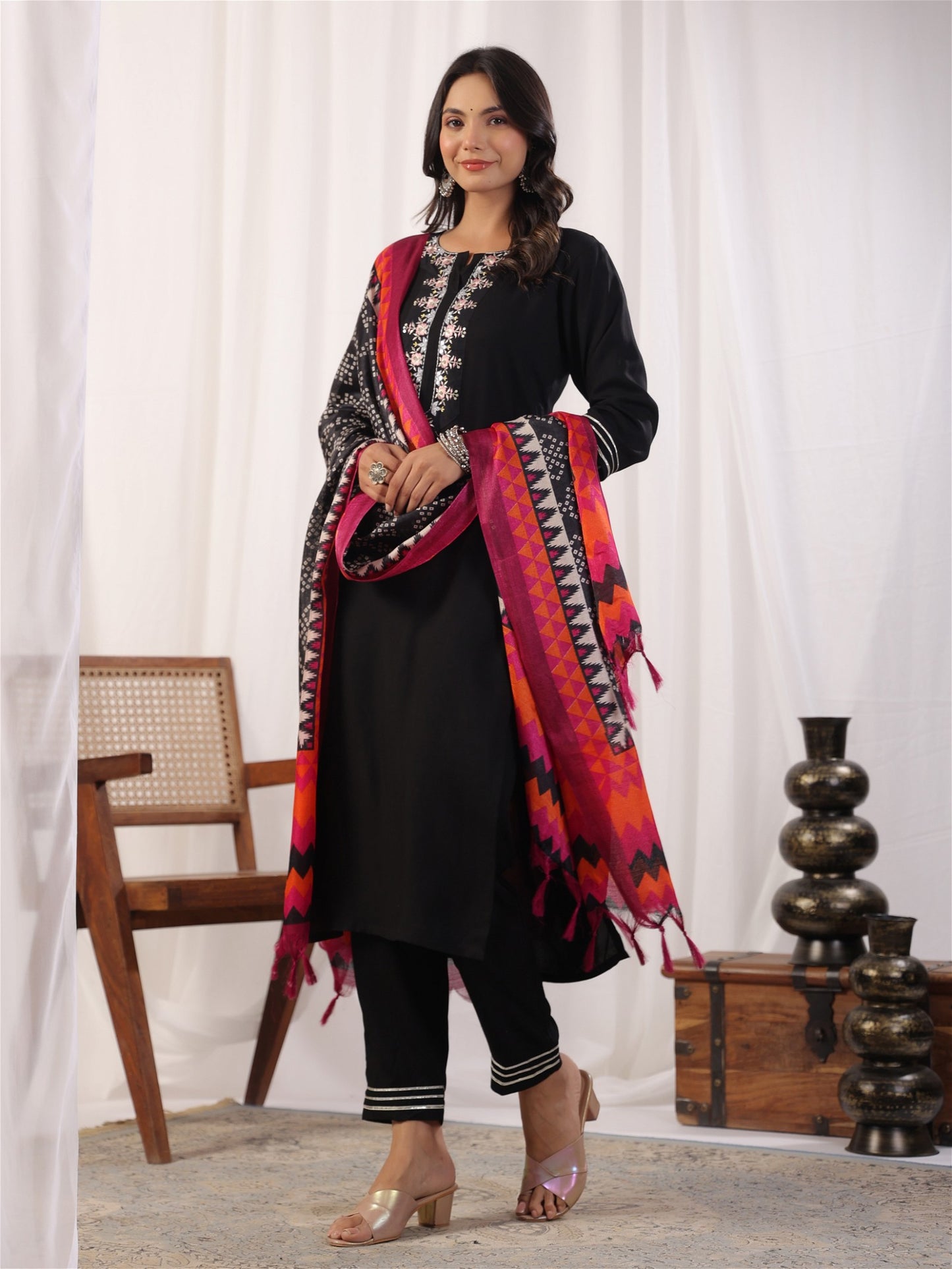 Black Embordered Rayon Kurta Set With Dupatta And Bottom