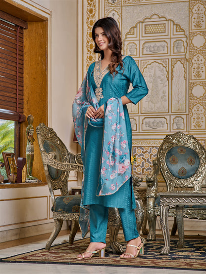 Embroidered Chanderi Kurti With Pant & Dupatta Set